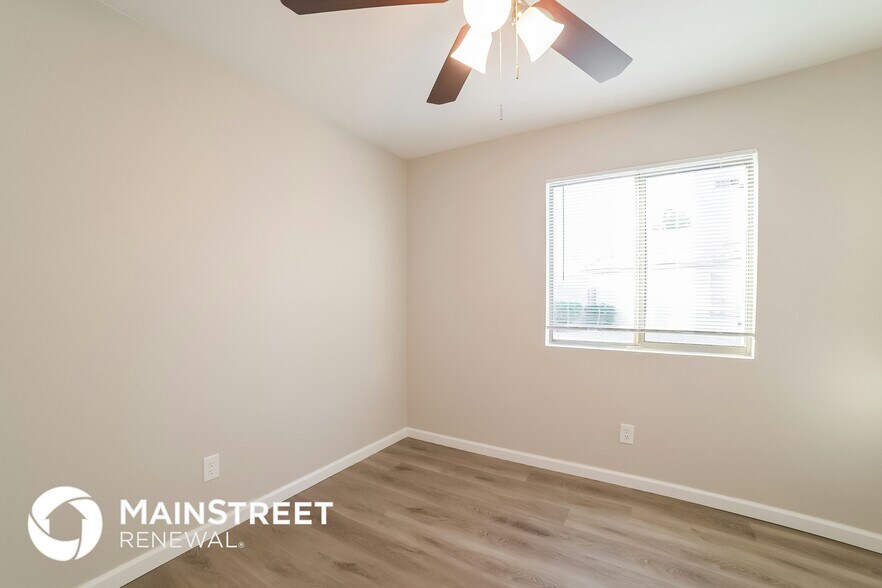 Building Photo - 8425 W Highland Ave