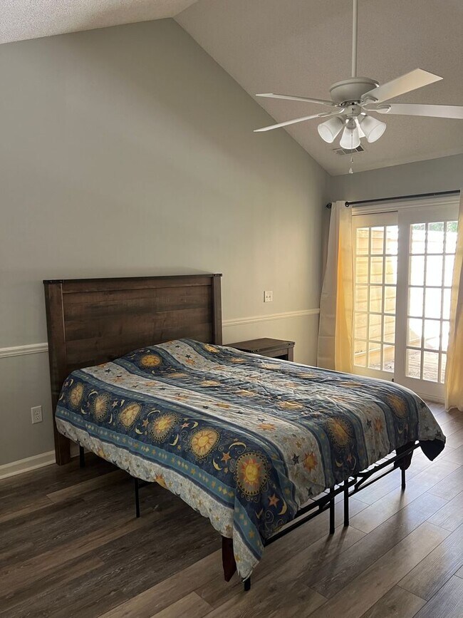 Building Photo - Lowcountry Style Home in Hilton Head Plantation- Unfurnished
