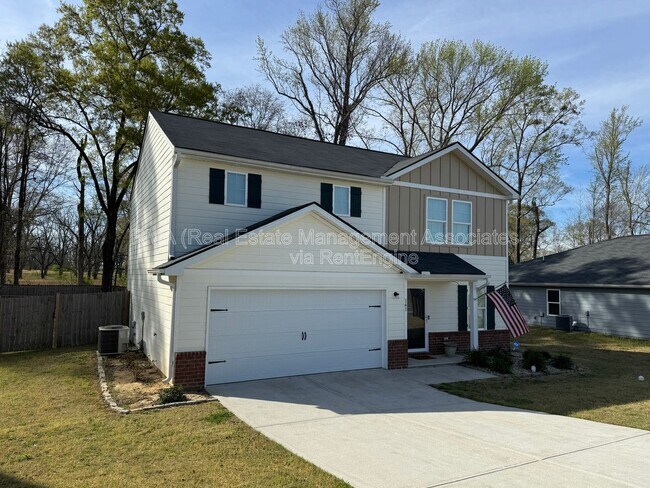 Building Photo - 141 Catalpa Rd