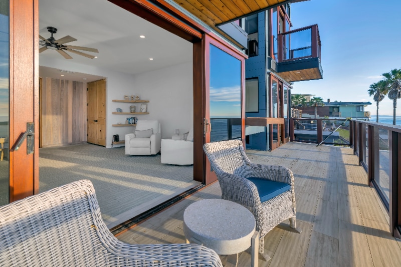 Building Photo - 1686 Neptune Ave