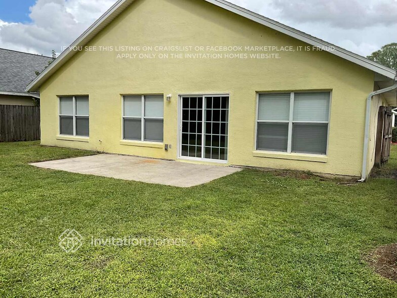 Building Photo - 1661 Silverado Dr