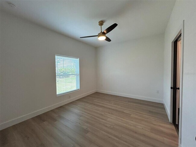 Building Photo - 12602 Buffing Rd