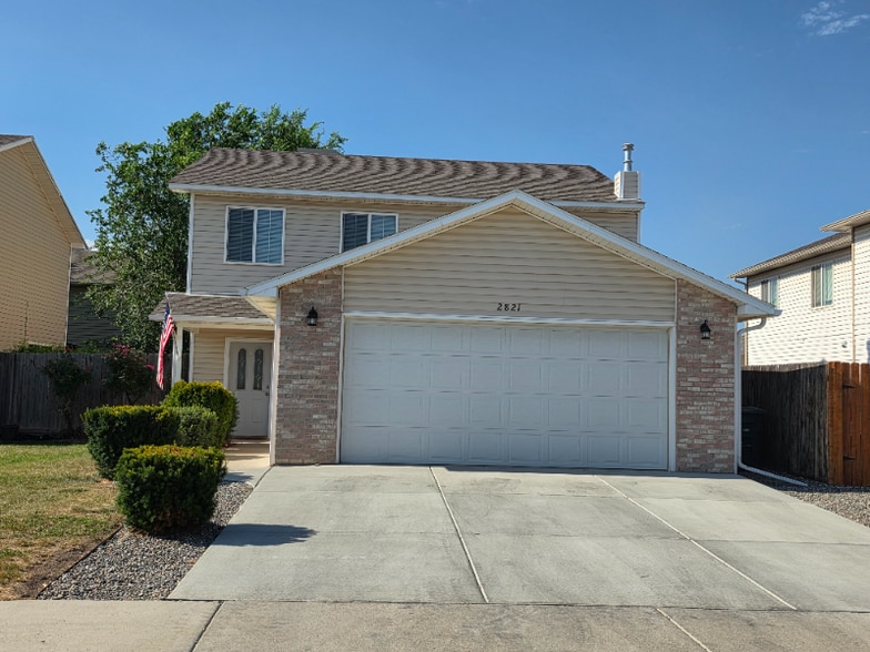 Primary Photo - 2821 Village Park Dr