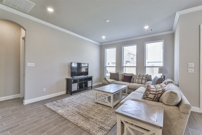 Building Photo - 17218 Olive Blossom Ct