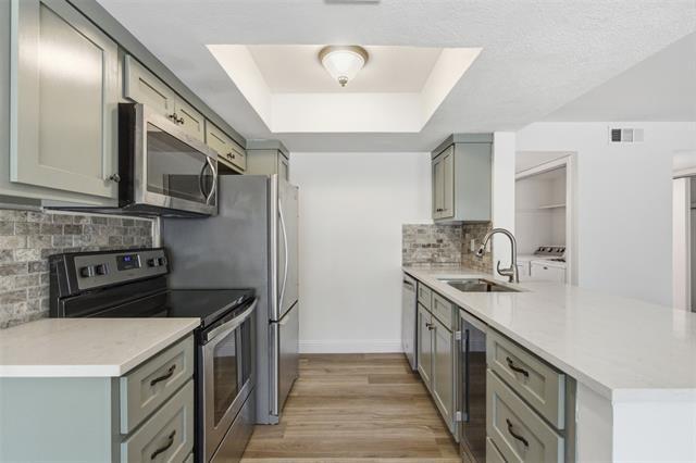 Building Photo - 2505 Wedglea Dr