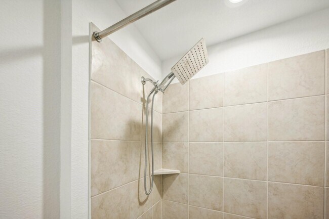 Building Photo - 22530 Aspen Tarn Trl