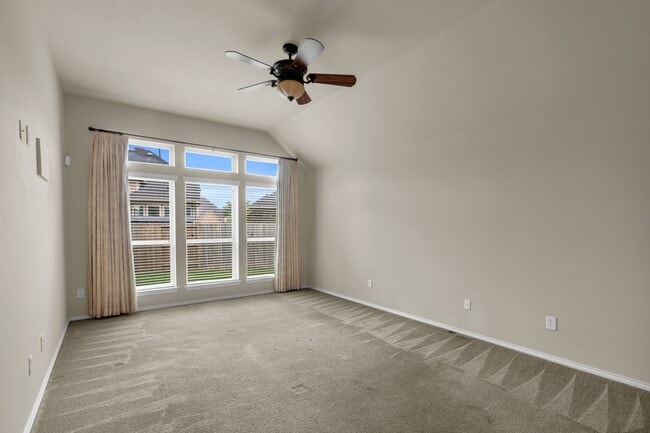 Building Photo - 12938 Buchanan Oaks Ln