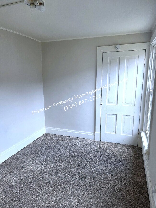 Building Photo - 1307 9th Ave