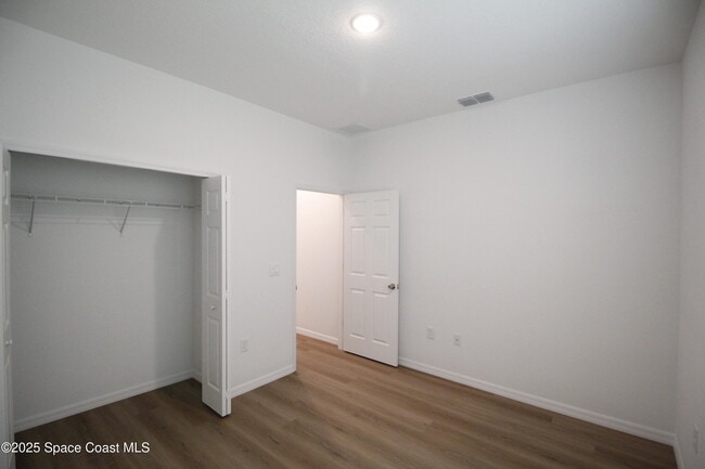 Building Photo - 1658 Hamilton Ave SW