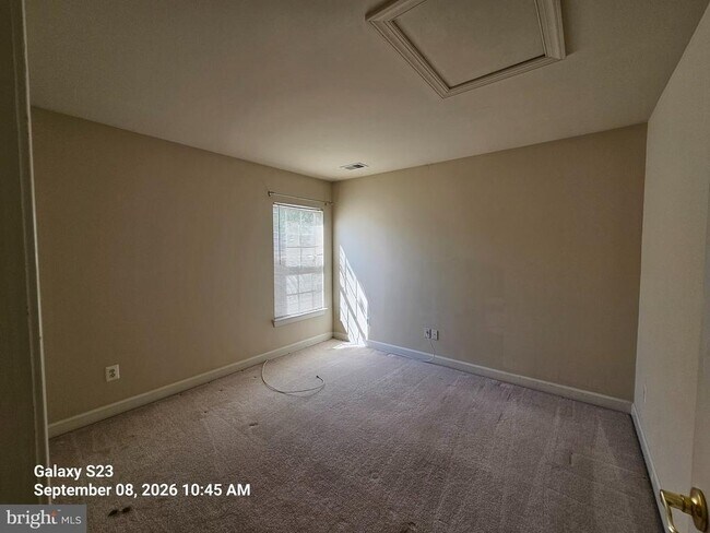 Building Photo - 234 Whirlaway Ln