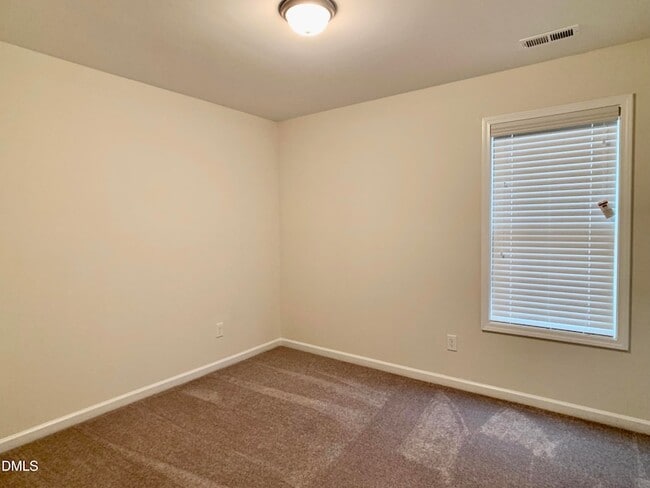 Building Photo - 85 Henhouse Ct