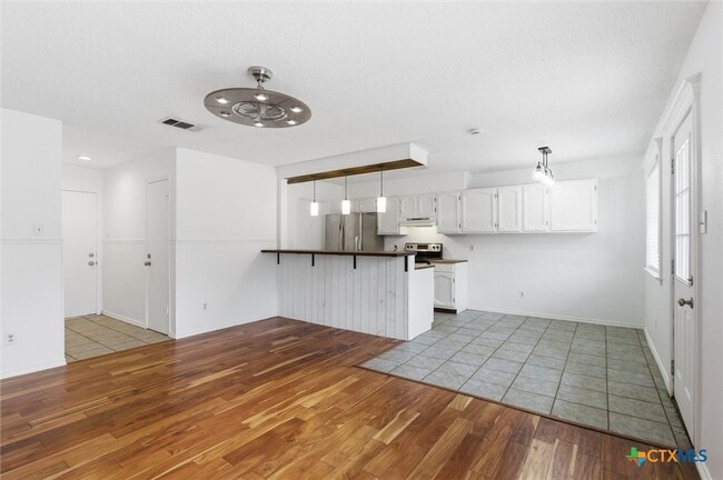 Building Photo - 1917 Nevada St