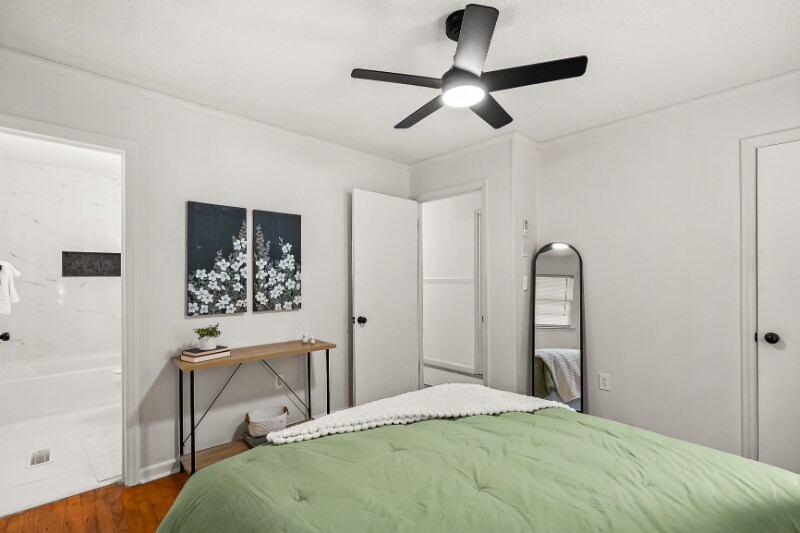 Building Photo - 3912 Seminole Ave