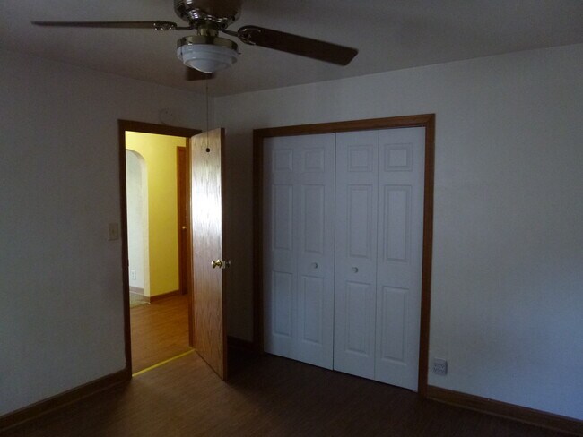 Building Photo - 612 Stewart Ave., South St. Paul