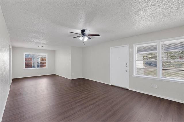 Building Photo - 3817 Vanette Ln