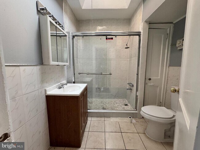 Building Photo - 842 Foulkrod St