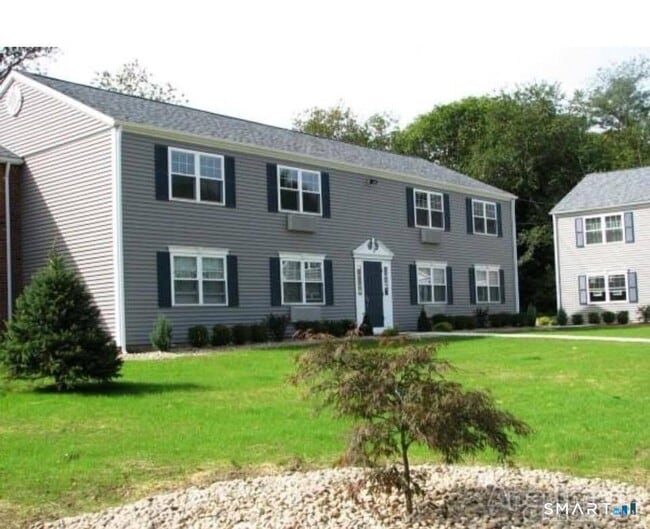 Building Photo - 52 Essex St