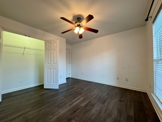 Building Photo - 7564 Passport Dr