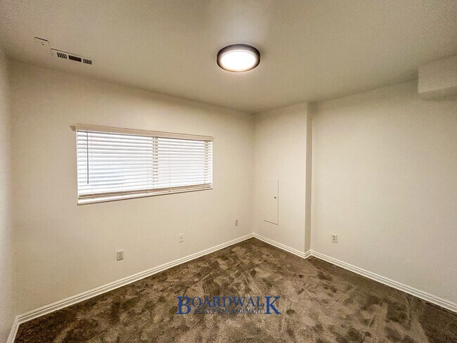 Building Photo - 3140 S 3200 W