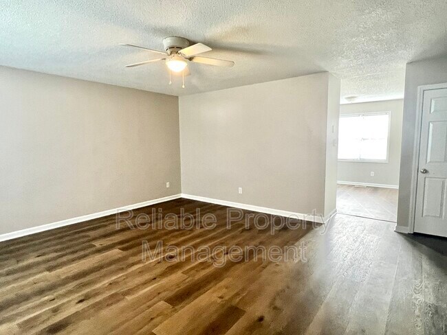 Building Photo - 156 Yellow Stone Ln