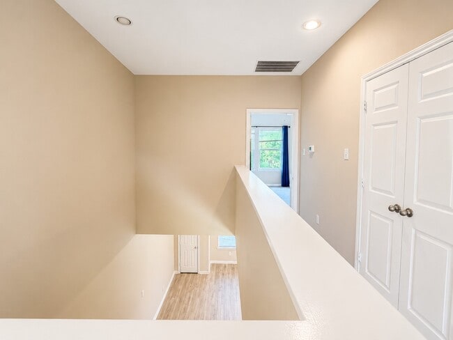 Building Photo - 3986 Avenue B