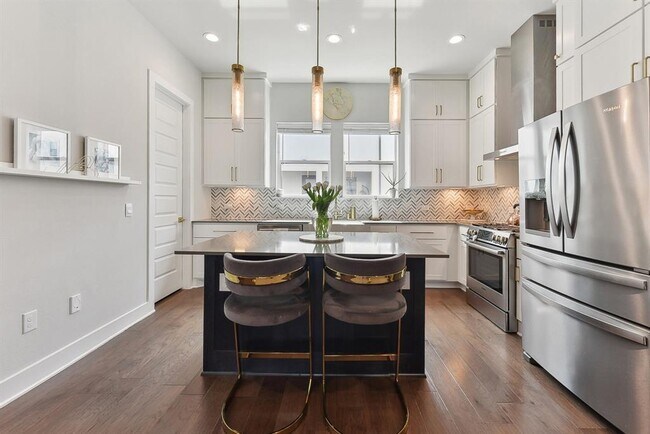 Building Photo - 4107 McKinley Fields Dr
