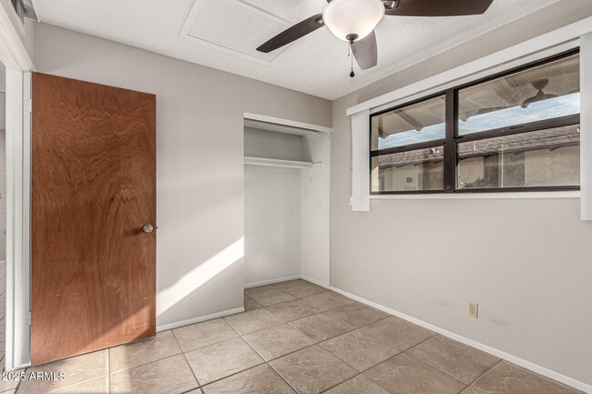 Building Photo - 6721 E McDowell Rd