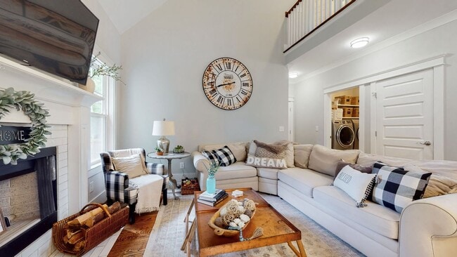 Building Photo - 7146 Pepper Tree Cir