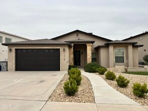 Building Photo - 13108 Round Ridge