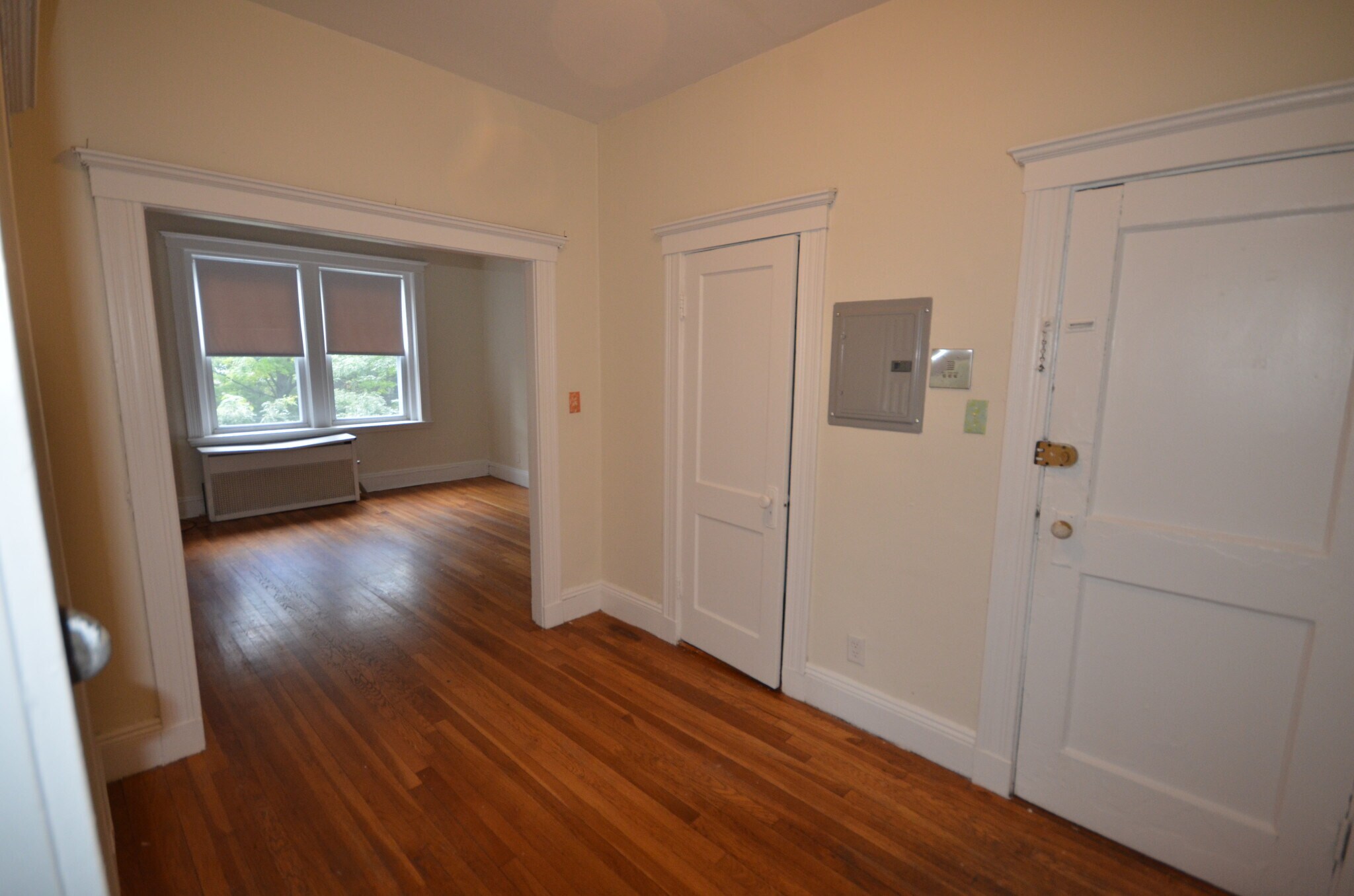 Building Photo - 9A Egremont Rd