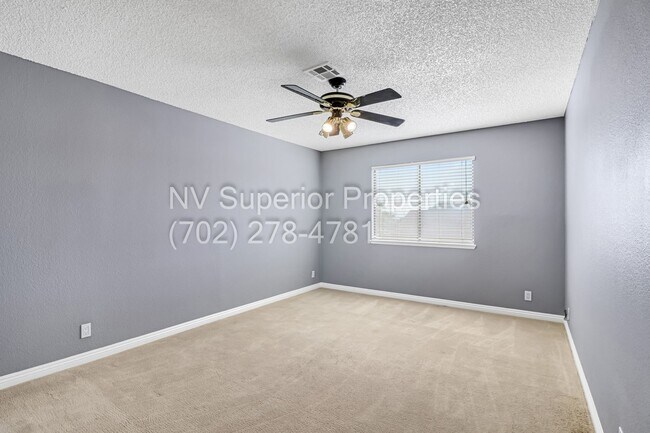 Building Photo - SW The Lakes!!!! Pool!!! Spa!!! Solar Panels!!! Primary bedroom downstairs!!! 3 Car Garage!!!