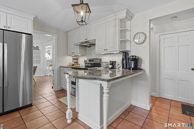 Building Photo - 104 Bentwood Rd