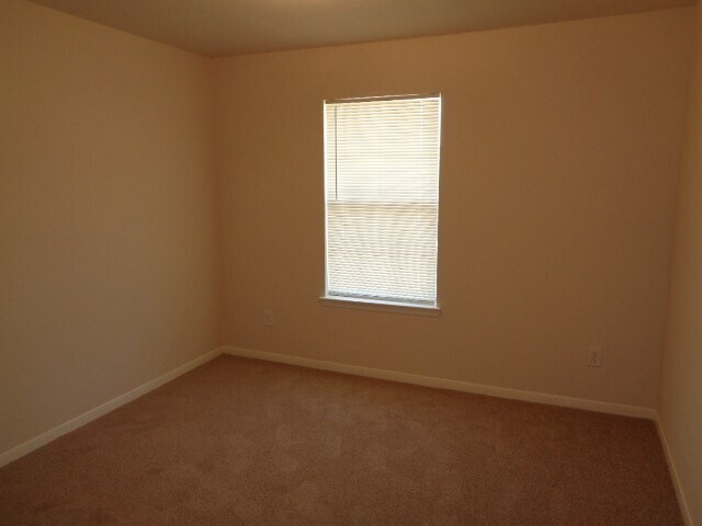 Building Photo - 6440 Mountain Pines Ln