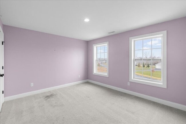 Building Photo - 8 Katie Dr