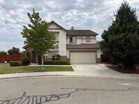 Building Photo - Gorgeous 5 Bedroom, 3 Bathroom Home With a Pool in perfect Tracy Location