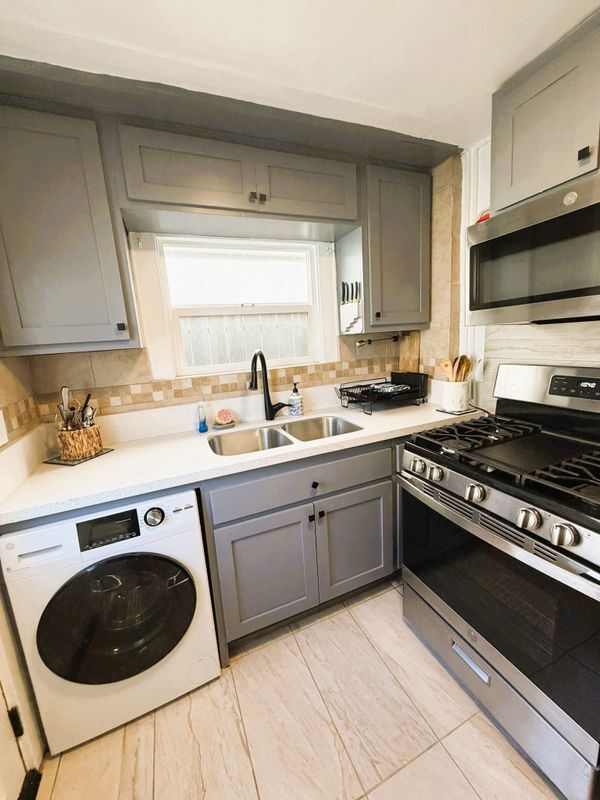 Building Photo - 6621 E Ocean Blvd