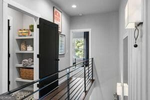 Building Photo - 2328 Mason Dr