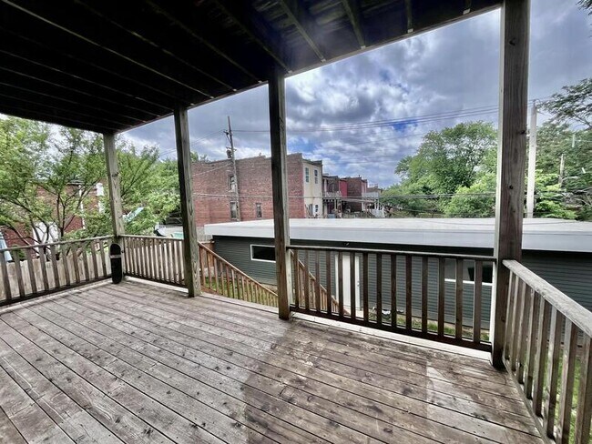 Building Photo - 3008 Cherokee St