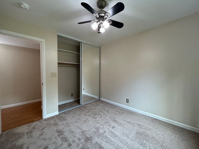 Building Photo - Sought after Concord Crossings Community 4...