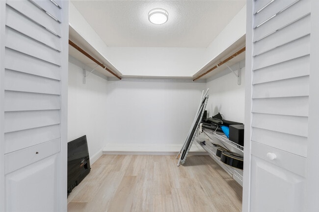 Building Photo - 109 Wettaw Ln