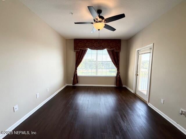Building Photo - 7801 Point Meadows Dr