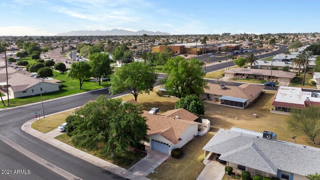 Building Photo - 10303 W Prairie Hills Cir