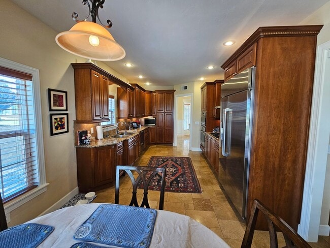 Building Photo - 311 Desert Sun Ct