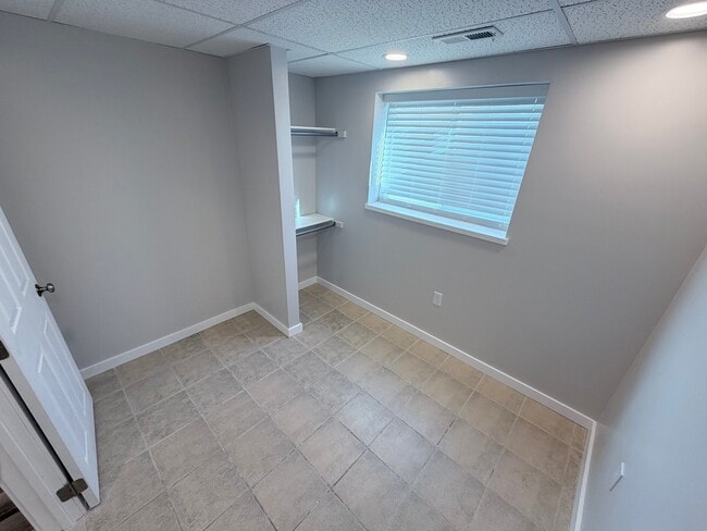 Building Photo - 255 Marvista Ln