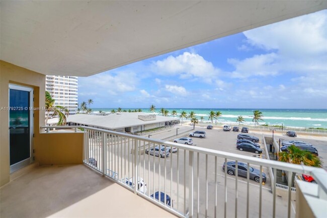 Building Photo - 1980 S Ocean Dr