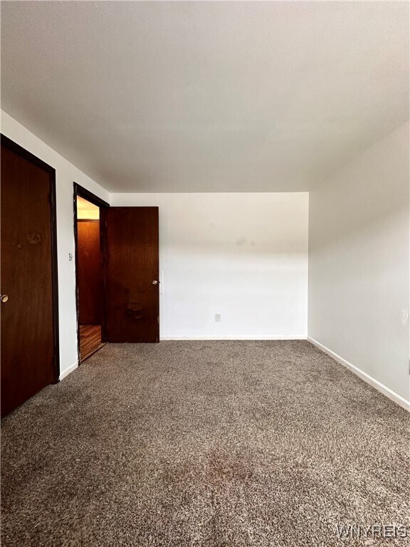 Building Photo - 156 S Seine Dr