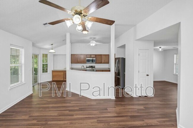 Building Photo - 212 Brookstone Way
