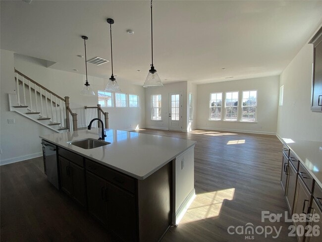 Building Photo - 4016 Hickory Pl Ln