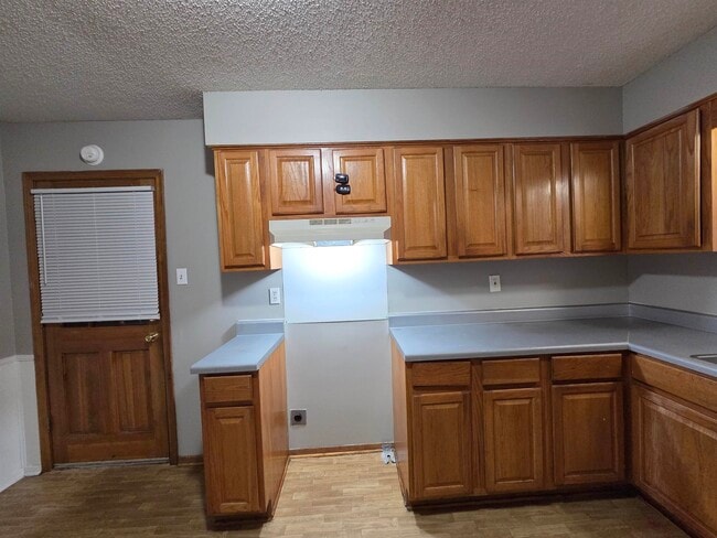 Building Photo - 4417 Don St