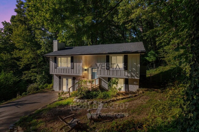 Primary Photo - 12 Wood Rd